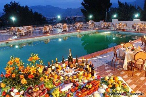 Hotel Azzolini Villagrazia Di Carini Bekvämligheter bild