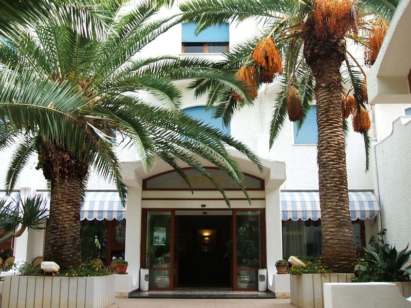 Hotel Azzolini Villagrazia Di Carini Exteriör bild